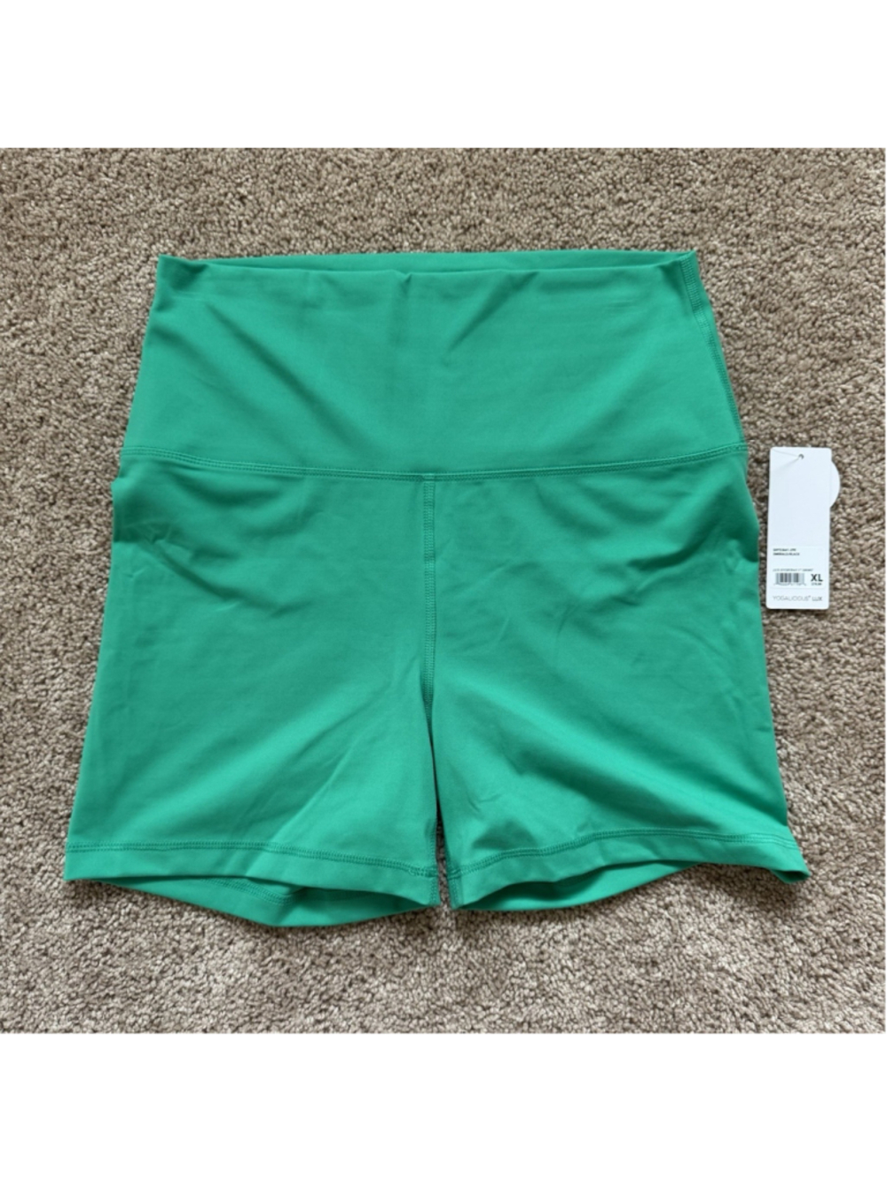 Yogalicious Women’s Lux Everyday 5” Shorts Green Size XL